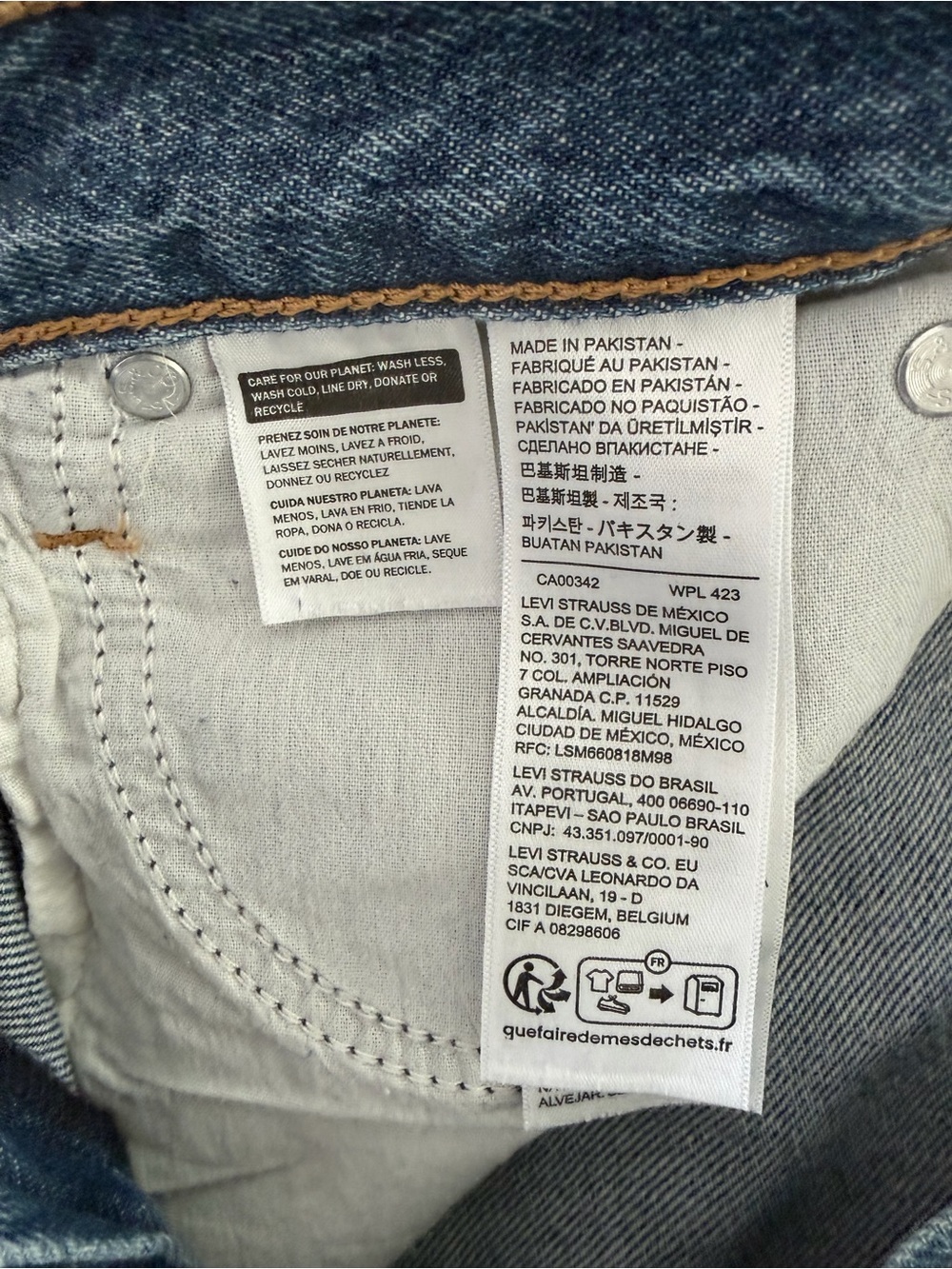 Levi's '94 Baggy Dad Jeans Worn Memory Mid Rise Wide Straight Blue Size 29x31 - Picture 8 of 9